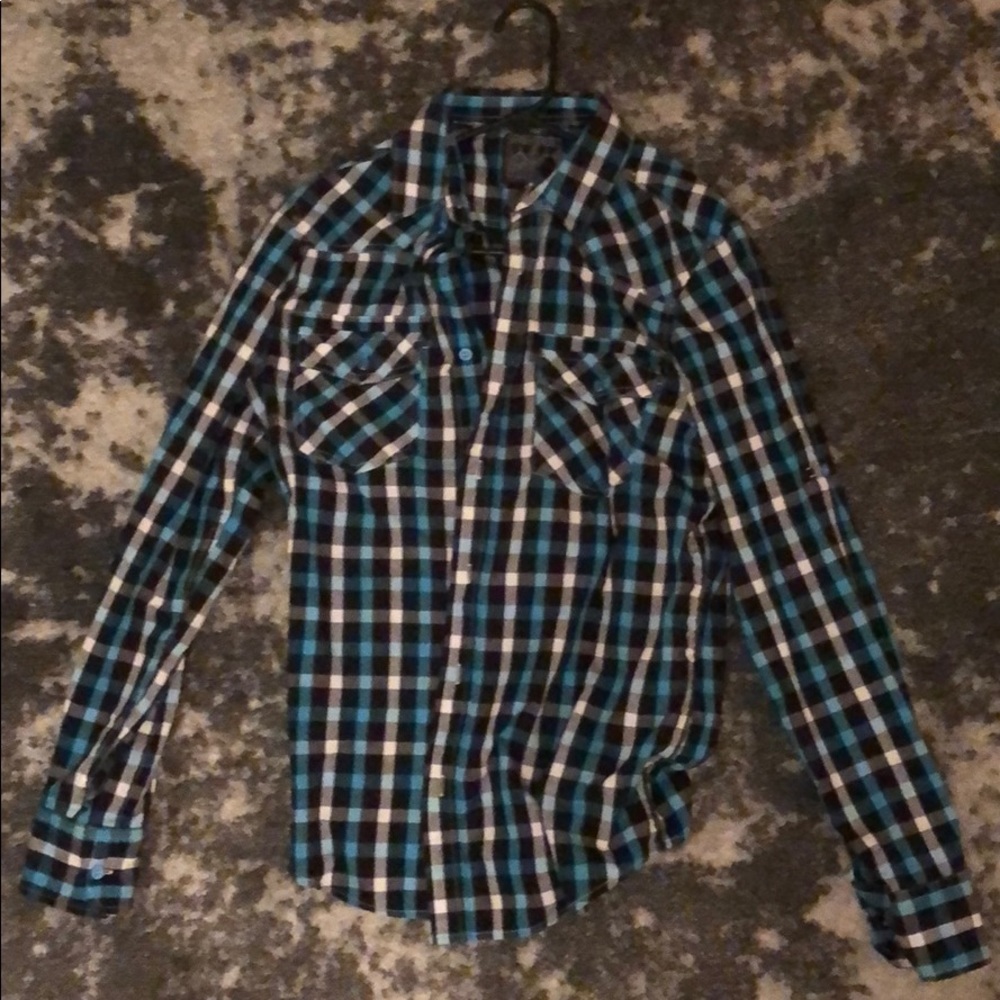 Men’s plaid shirt